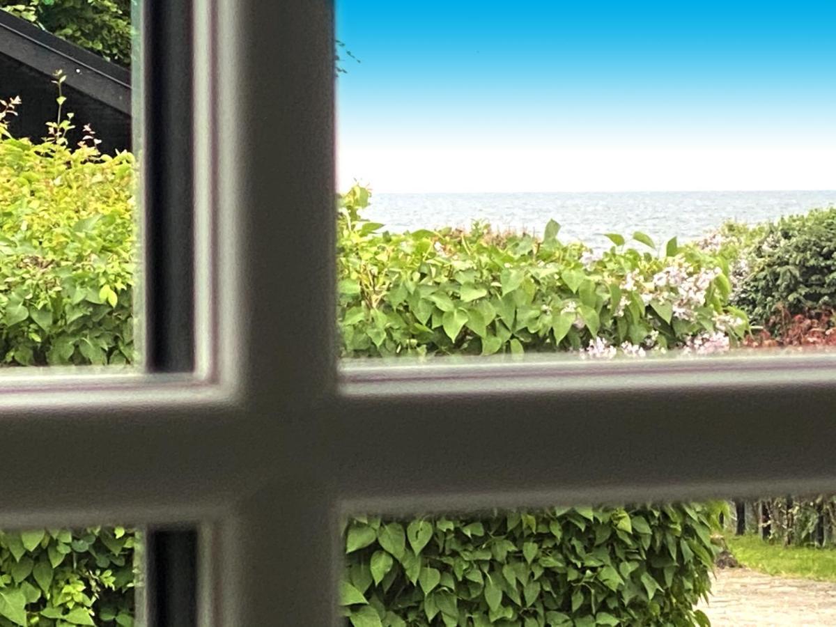 The Beach House Suite Карлслунде Экстерьер фото